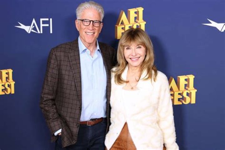 Casey Coates is Ted Danson's Ex-wife ·