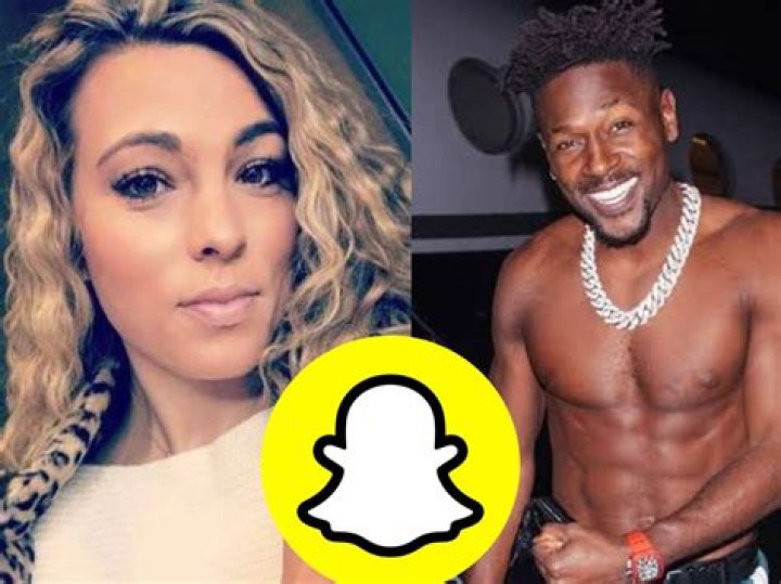 Chelsea Kyriss, mother of Antonio Brown's children in leaked explicit Snapchat post, blasts him