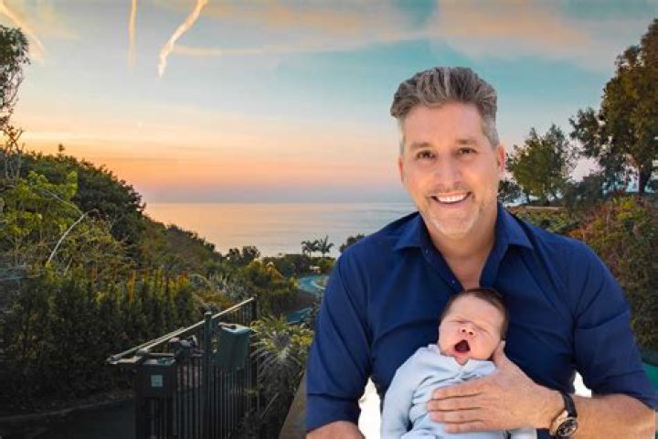 Chris Cortazzo Net Worth, Bio, Wiki, Age, Height, Wife, Compass, Baby, Coldwell Banker and Malibu