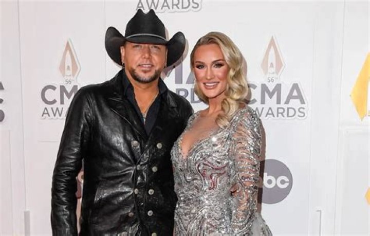 Jason Aldean- Wiki, Age, Height, Net Worth, Wife, Ethnicity