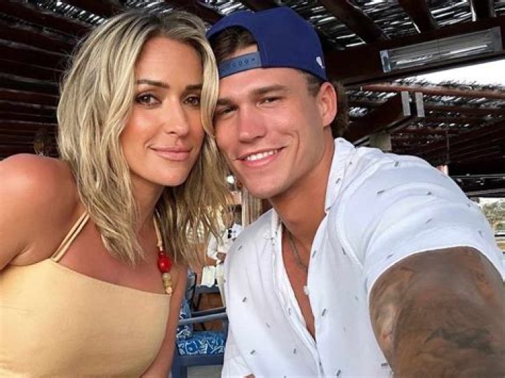 Paige Hyland Bio, Family, Career, Boyfriend, History, Measurements