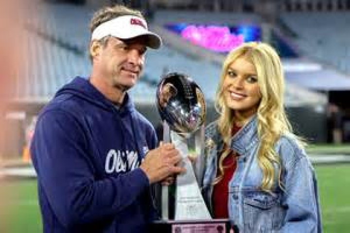 Sally Rychlak Girlfriend Of Ole Miss Head Coach Lane Kiffin Biography, Net Worth, Age, Family, Relig ·