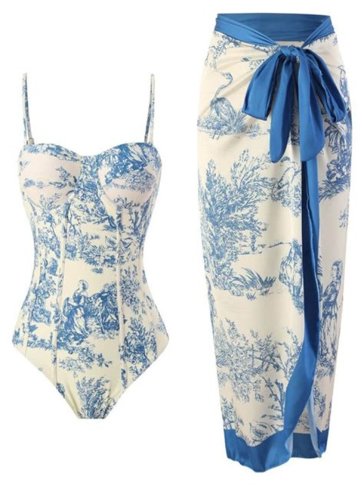 Swimsuit Icon And Timeless Beauty