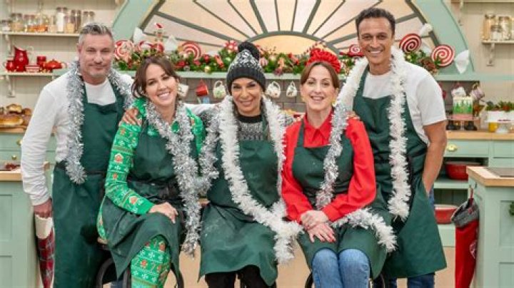 The Great British Bake Off Christmas Special: Who is Jane Beedle? Tue 25 December 2018 07:00