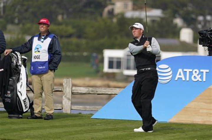 Tom Hoge caddie: Who is Henry Diana?