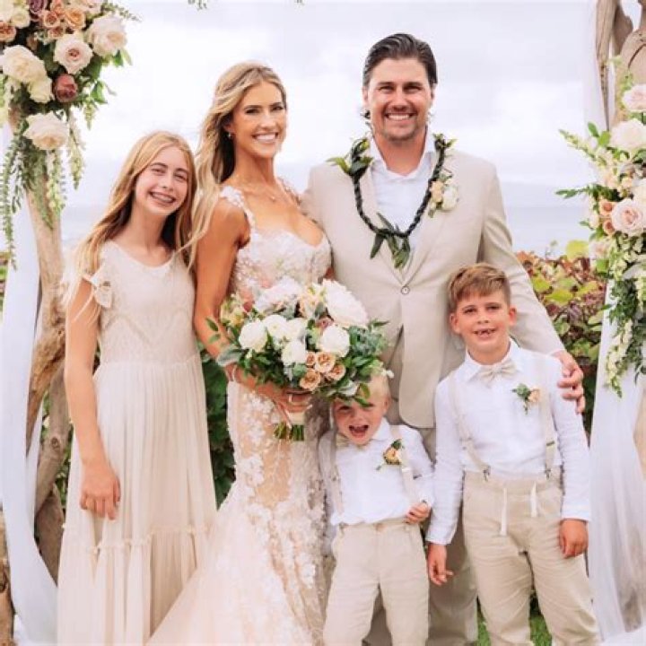 Victoria Azarenka Husband Is She Married To The Baby Father Of Leo?